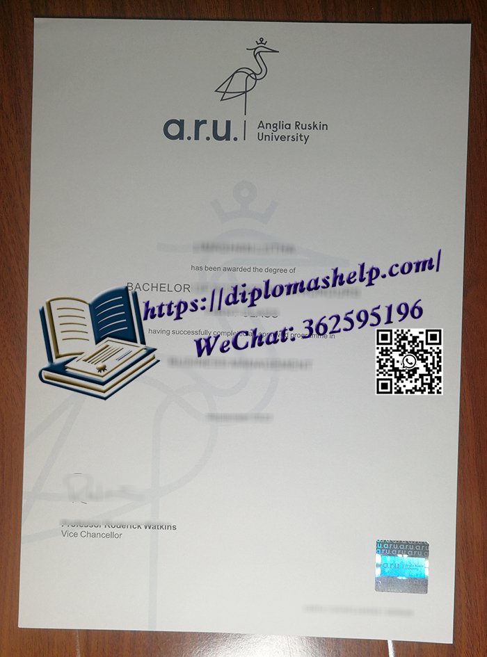 安格利亚鲁斯金大学文凭